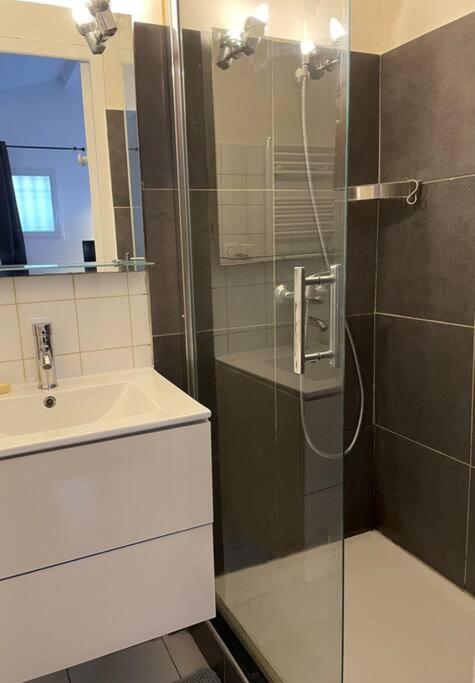 Апартаменти Charmant Duplex + Terrasse A 5 Min Du Centre D'Aix Екс-ан-Прованс Екстер'єр фото